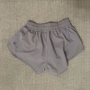 LULULEMON SZ 2 Shorts!!! Very lightly worn😊